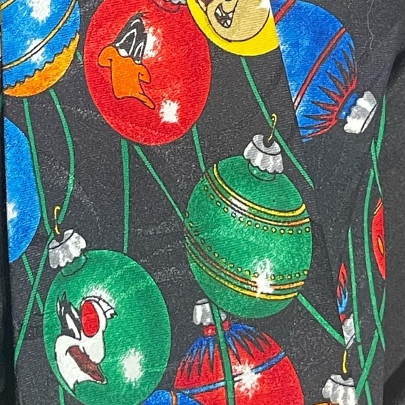 Warner Bros. Other - Warner Bros. Looney Tunes Christmas Tie - Green, Red, Blue